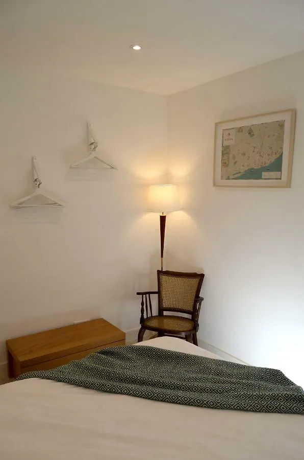 Proa D'Alfama Guest House Lisboa Lägenhet